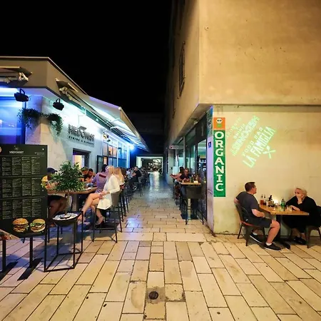 For Two- Strict Center Of Old Town Apartamento *