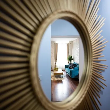 Apartment For Two- Strict Center Of Old Town